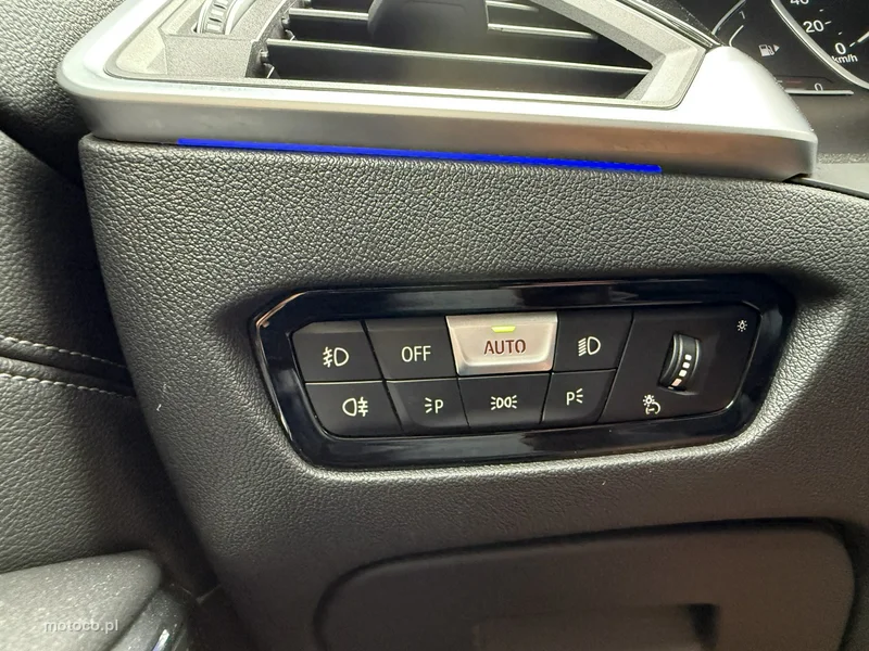 BMW Seria 3 G20 318 44