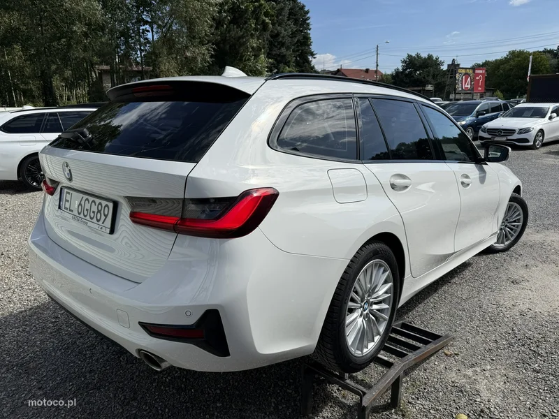 BMW Seria 3 G20 318 7