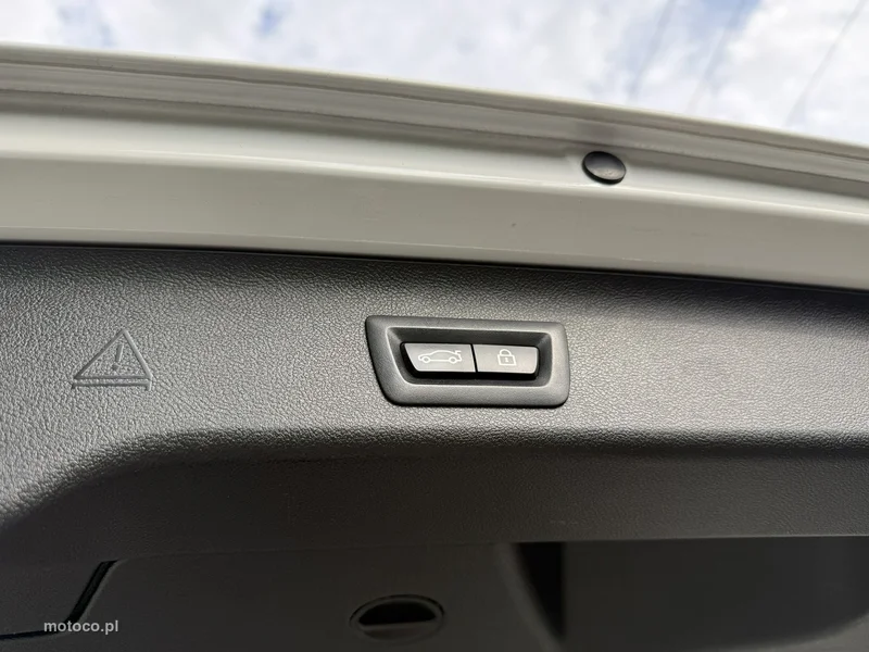 BMW Seria 5 G30 525 16