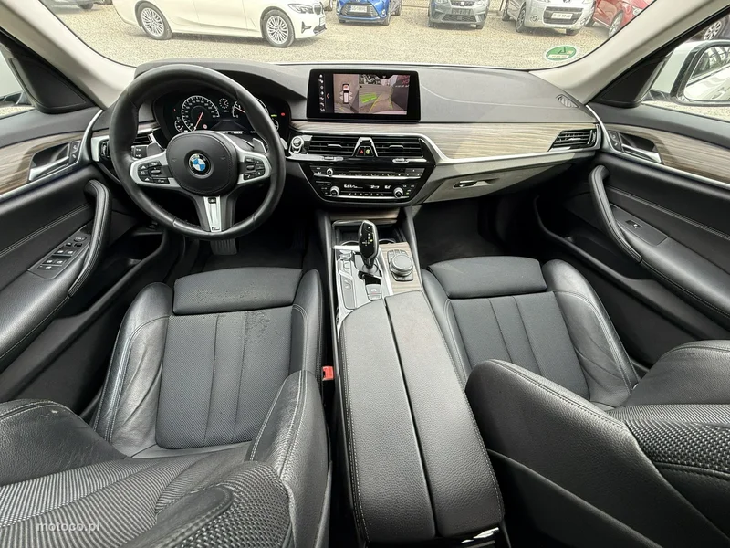 BMW Seria 5 G30 525 19