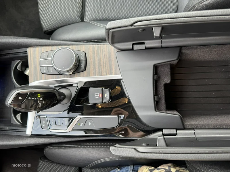 BMW Seria 5 G30 525 28