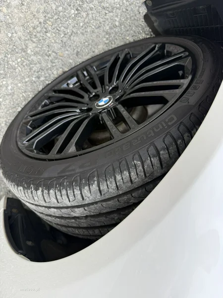 BMW Seria 5 G30 525 41