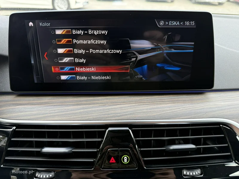 BMW Seria 5 G30 525 43