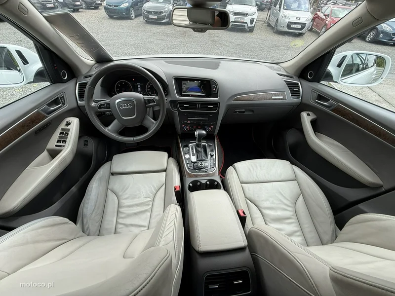 Audi Q5 8R 32
