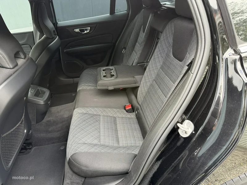 Volvo V60 10
