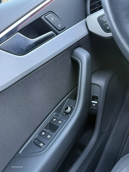 Audi A4 B9 23