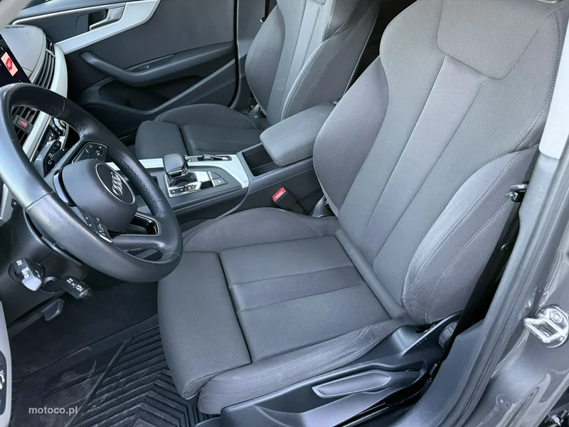 Audi A4 B9 26