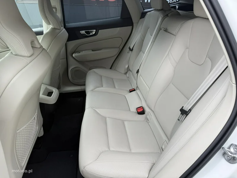 Volvo XC 60 12