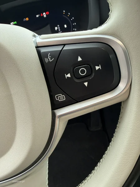 Volvo XC 60 22