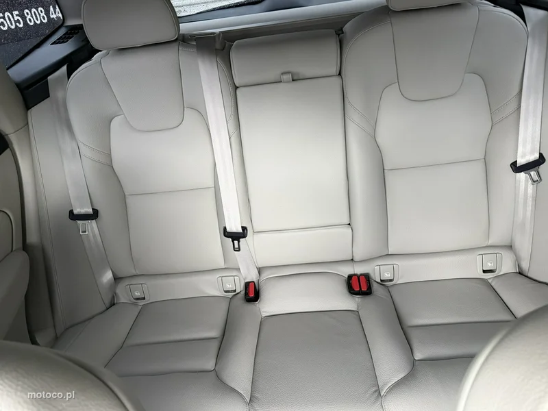 Volvo XC 60 30