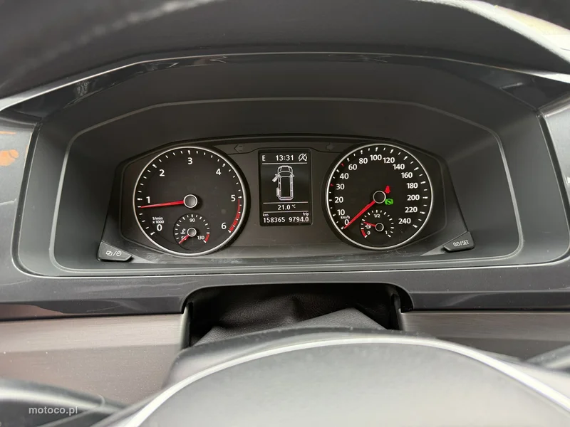 Volkswagen Multivan 24