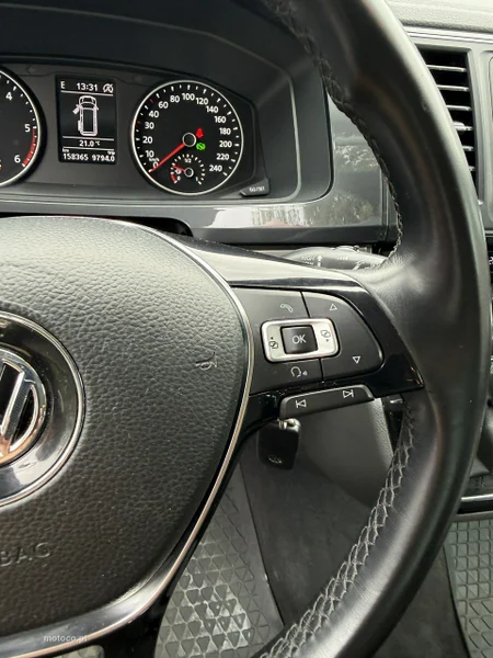 Volkswagen Multivan 29