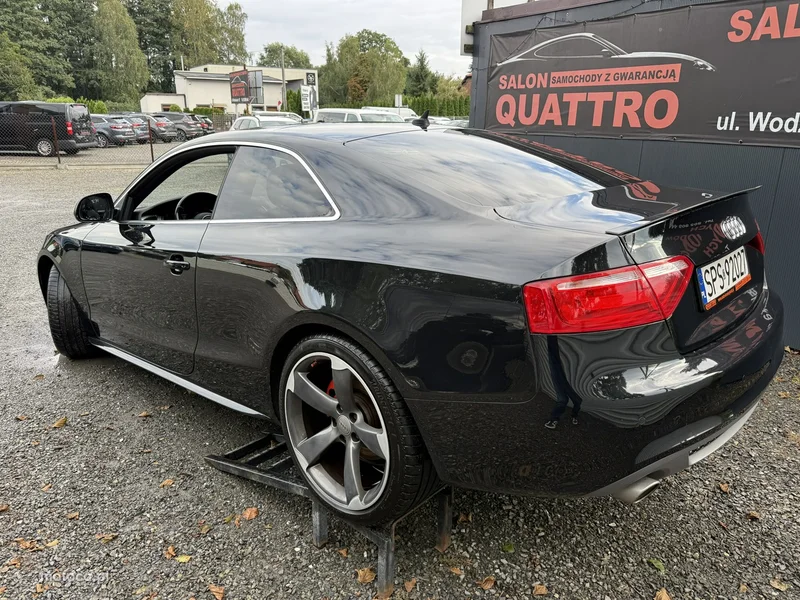 Audi A5 8T 9