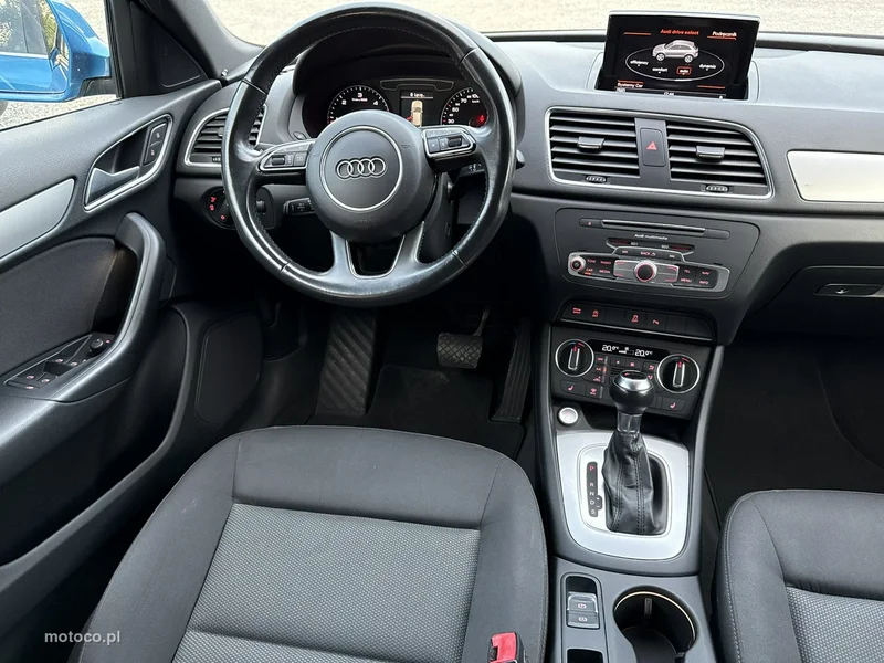 Audi Q3 8U 19