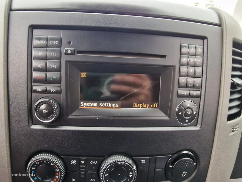 Mercedes-Benz Sprinter 12