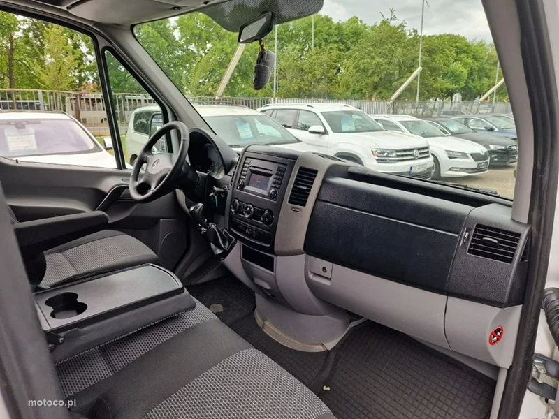 Mercedes-Benz Sprinter 18