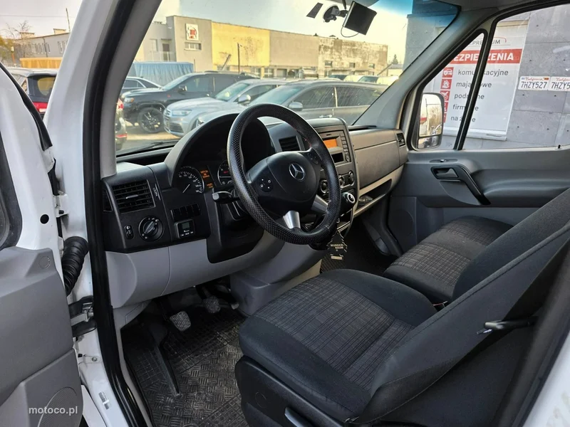 Mercedes-Benz Sprinter 7