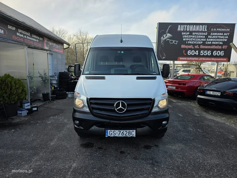 Mercedes-Benz Sprinter 2