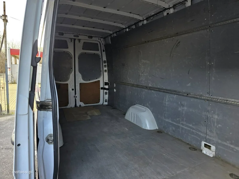 Mercedes-Benz Sprinter 25