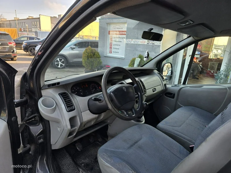 Renault Trafic 6