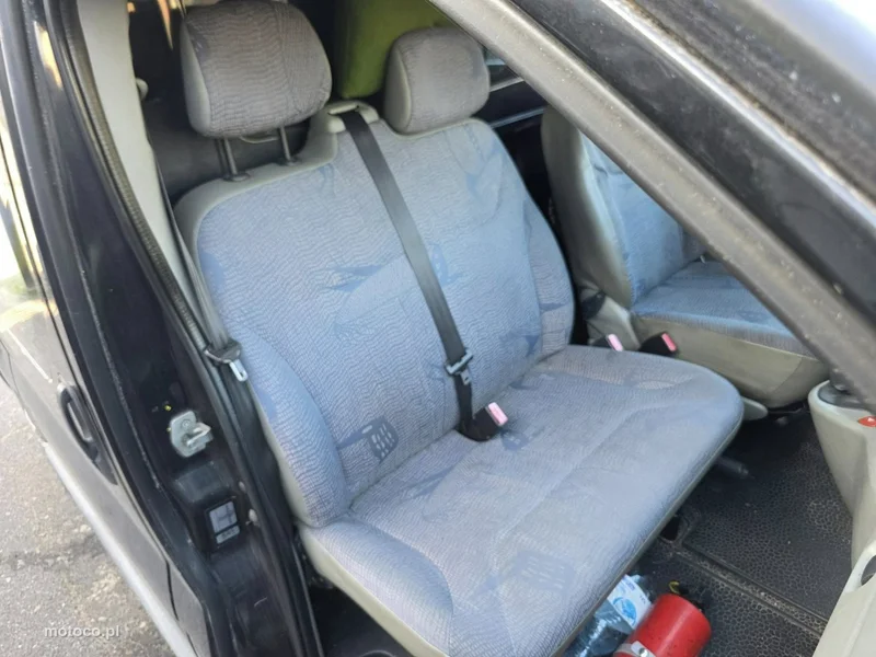 Renault Trafic 15