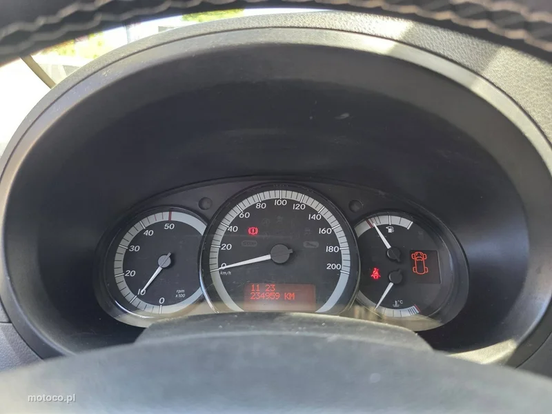 Mercedes-Benz Citan 8