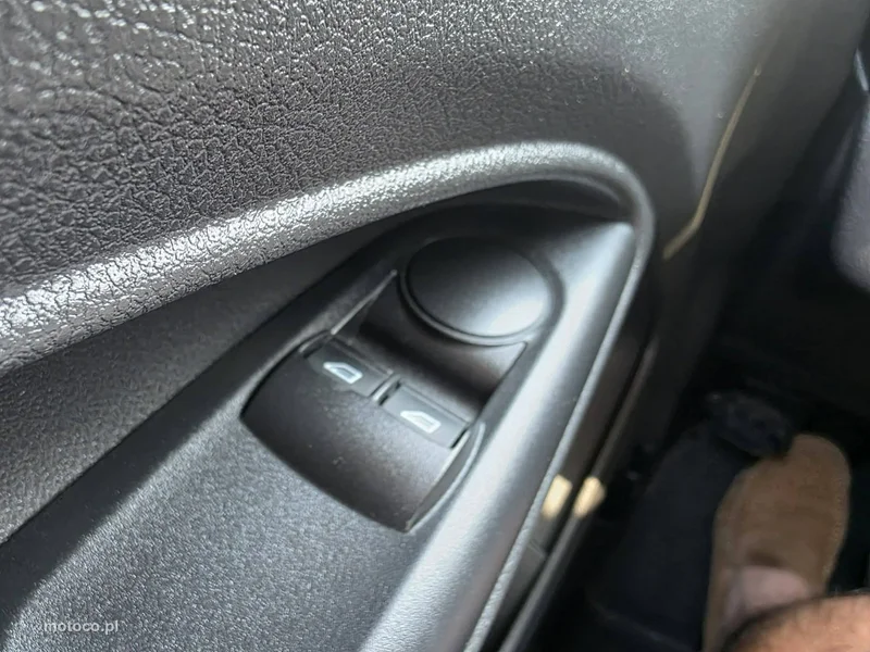 Ford Transit Connect 9