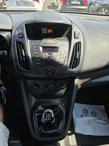 Ford Transit Connect 13
