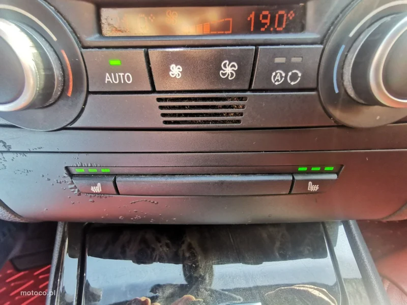 BMW Seria 1 E87 130 27