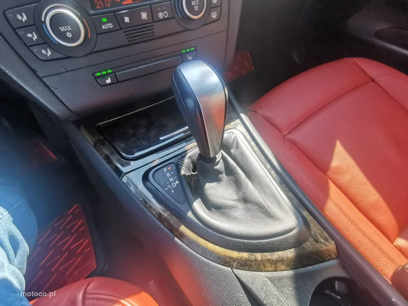 BMW Seria 1 E87 130 28