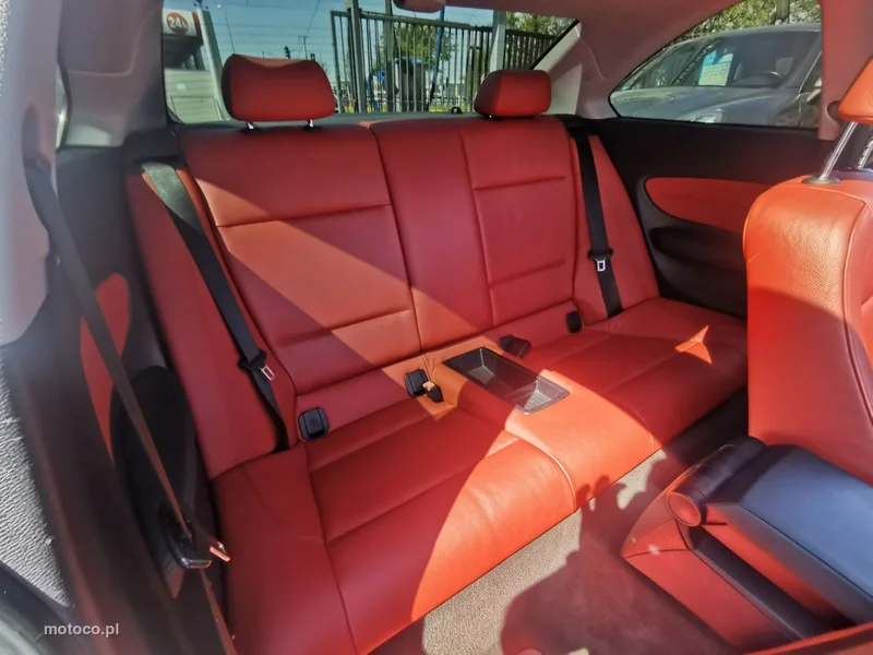 BMW Seria 1 E87 130 32
