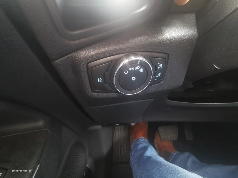 Ford EcoSport 17