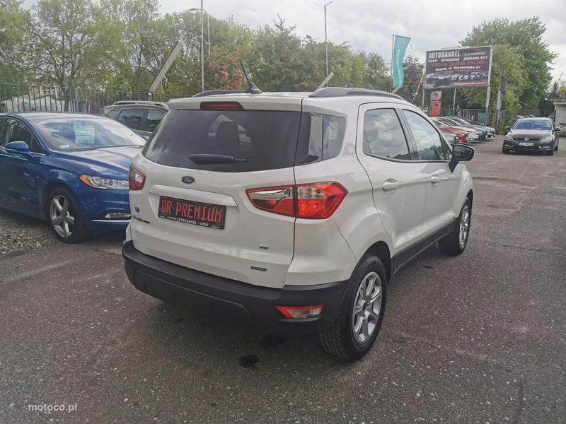 Ford EcoSport 7