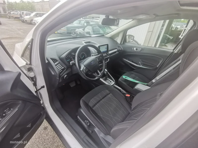 Ford EcoSport 9