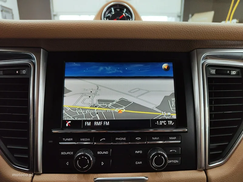 Porsche Macan 95B 20