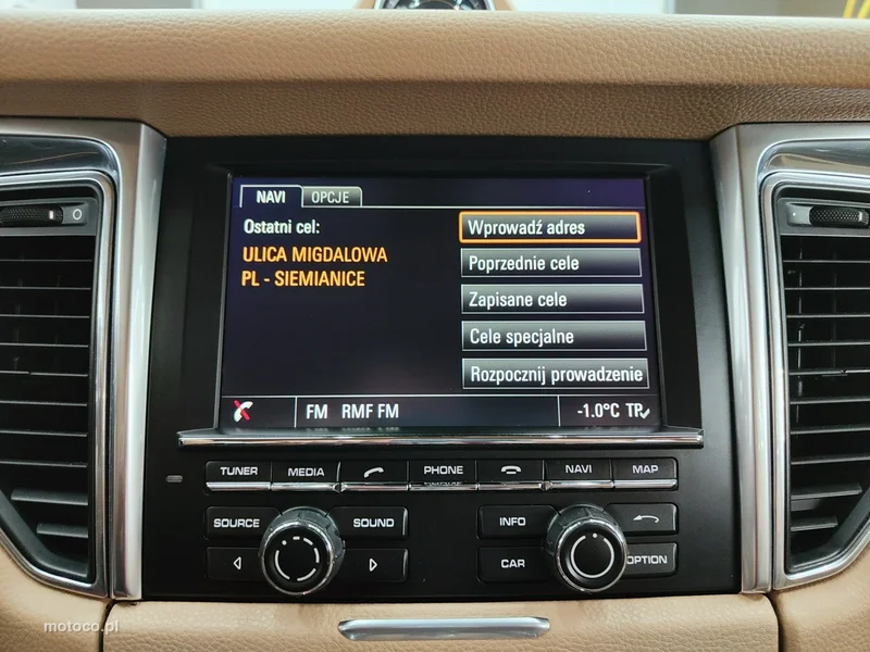 Porsche Macan 95B 22