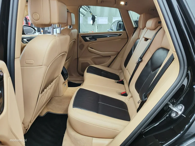 Porsche Macan 95B 30
