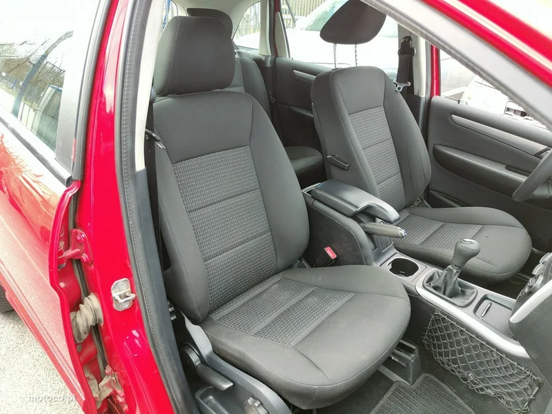 Mercedes-Benz Klasa B W245 B 180 21