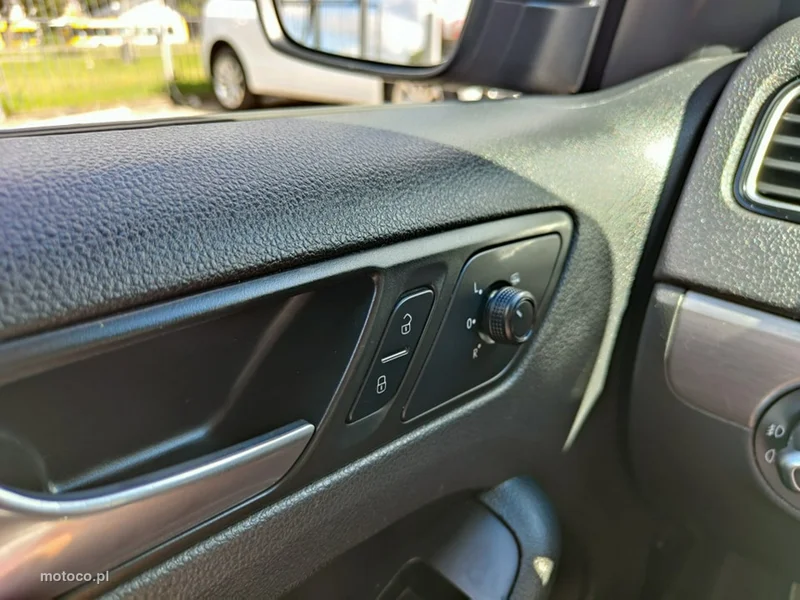 Volkswagen Jetta VI 10