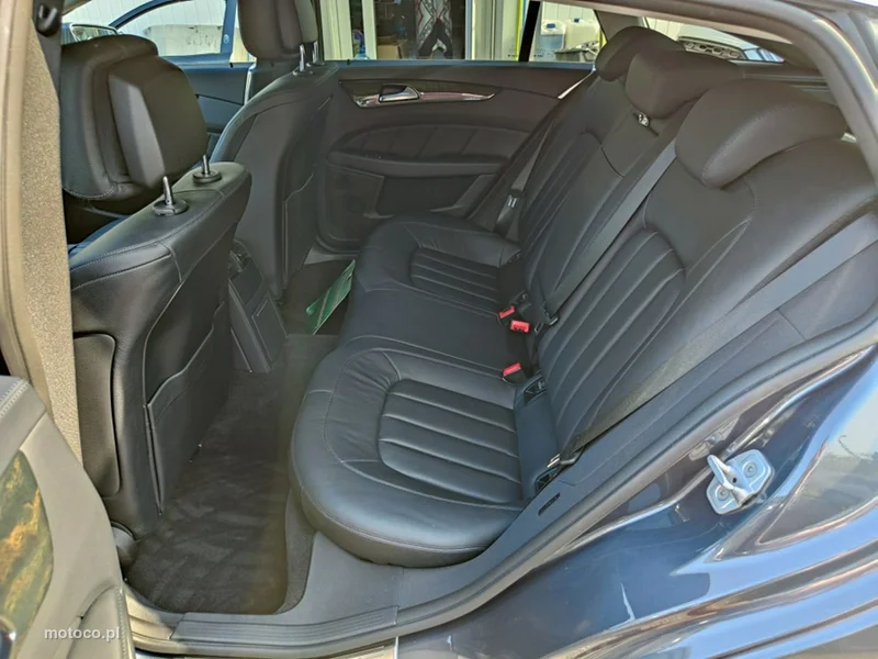 Mercedes-Benz CLS C218 CLS 250 35