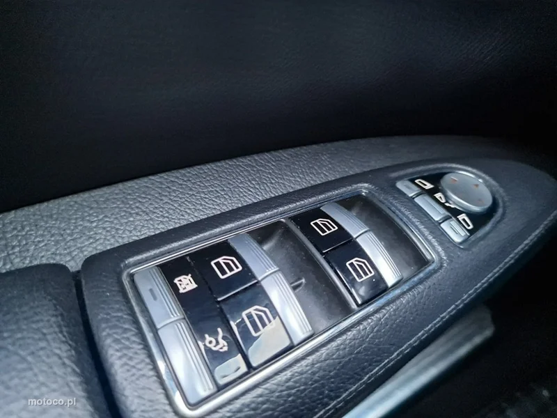 Mercedes-Benz Klasa S W221 S 350 11