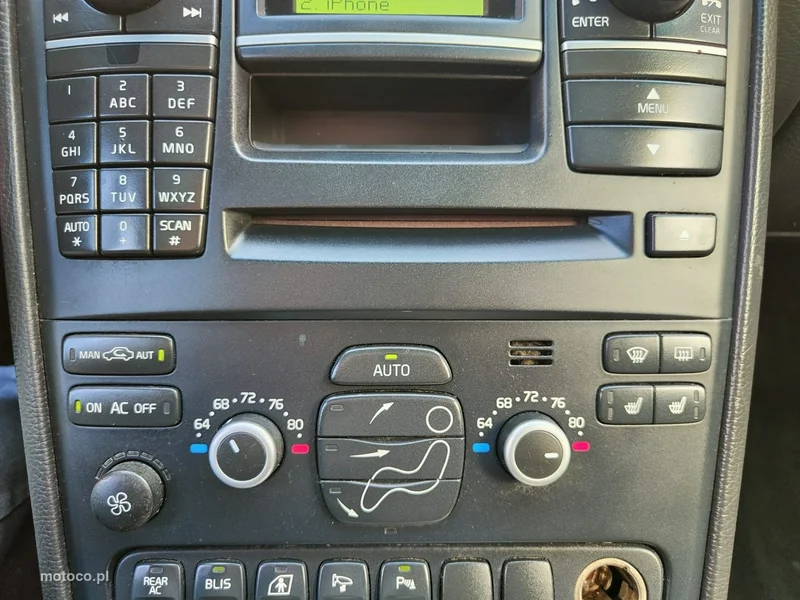 Volvo XC 90 24