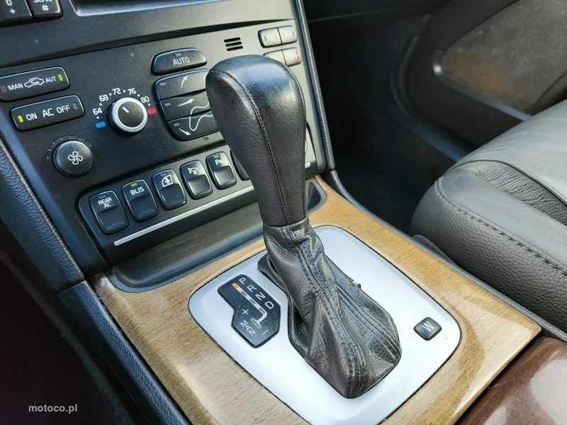 Volvo XC 90 28