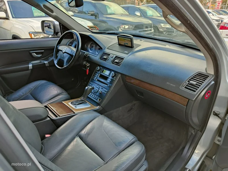 Volvo XC 90 29