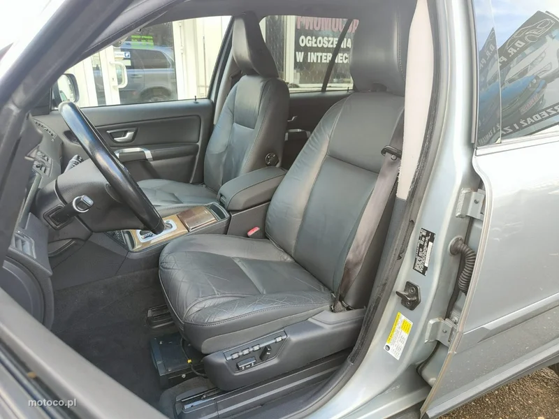 Volvo XC 90 6