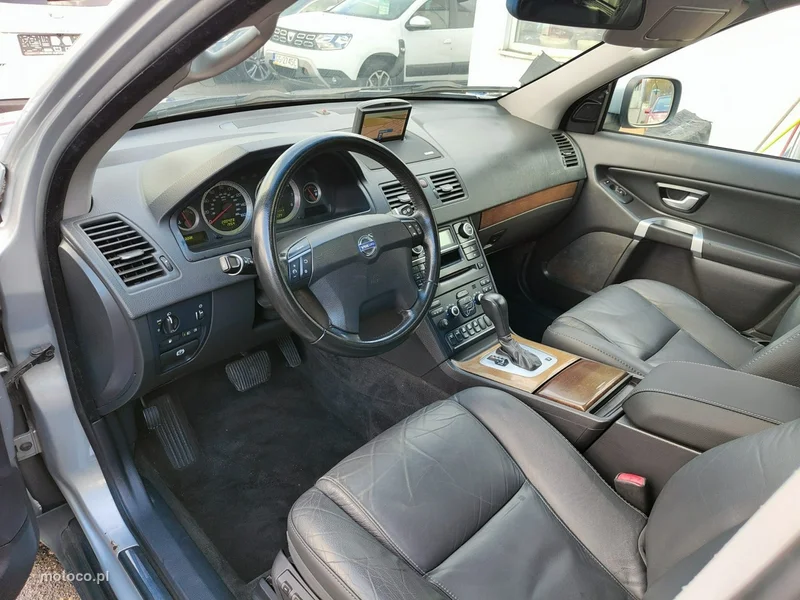 Volvo XC 90 7