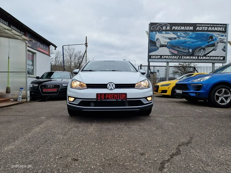 Volkswagen Golf VII 2