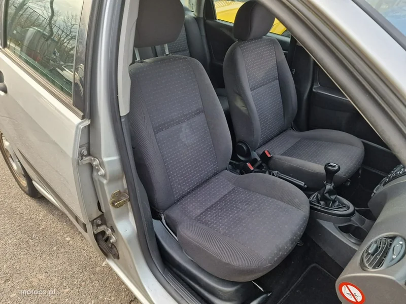 Ford Focus II 18