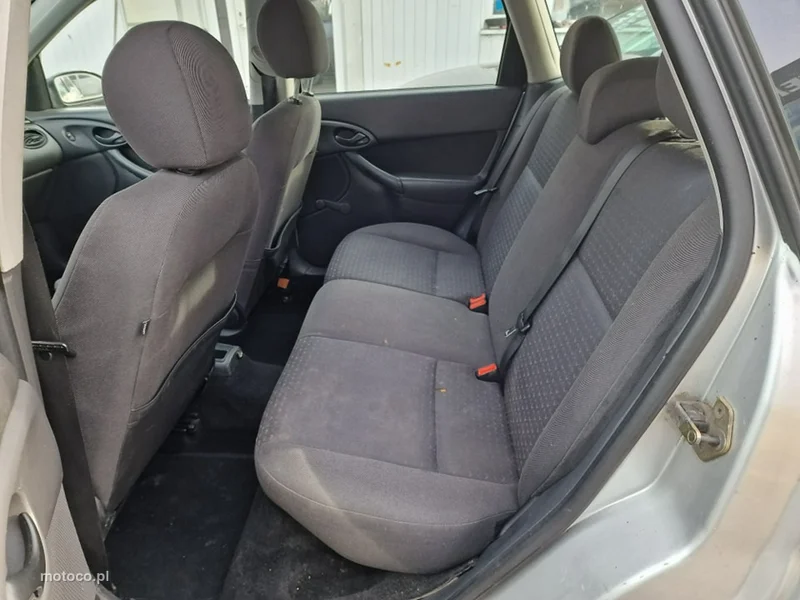 Ford Focus II 19