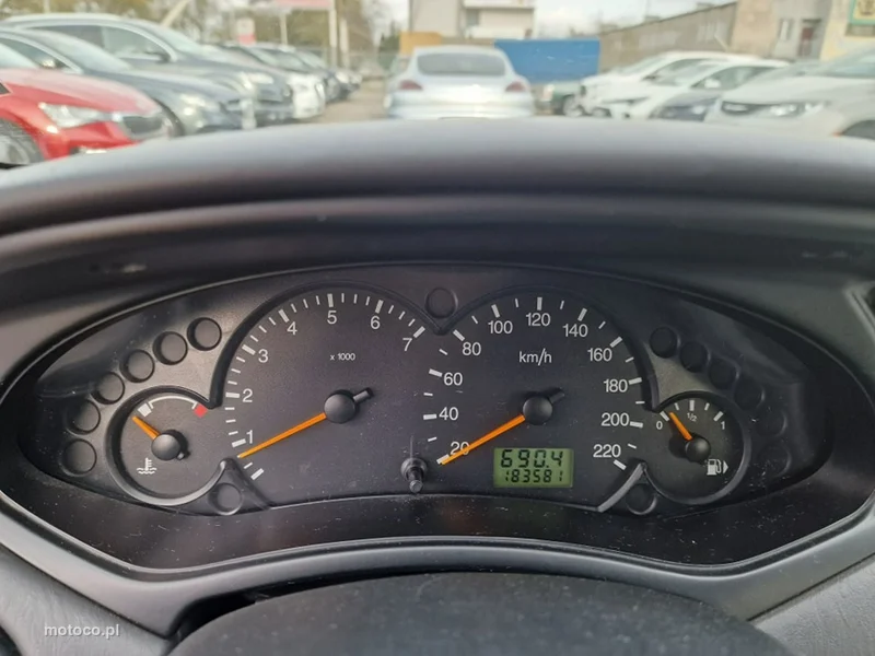 Ford Focus II 8